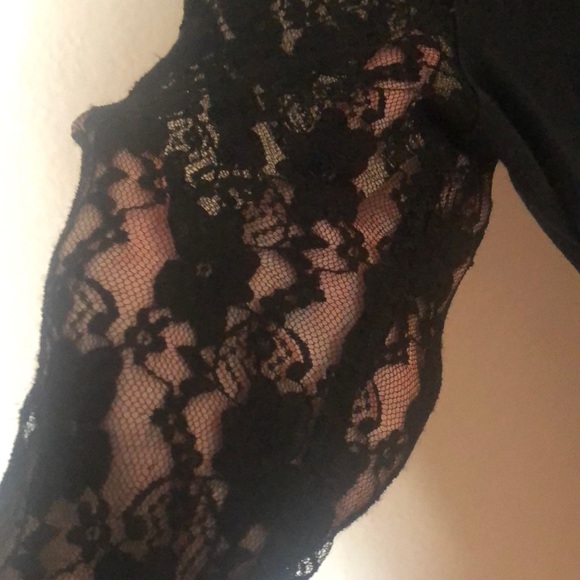 Express Bodycon With Lace Arms 3/4 Sleeve - Picture 3 of 7